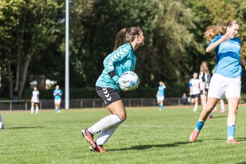 Bild 32 - wBJ VfL Pinneberg - Germania Schnelsen : Ergebnis: 15:1